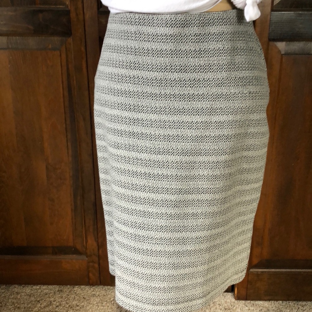Knit pencil skirt